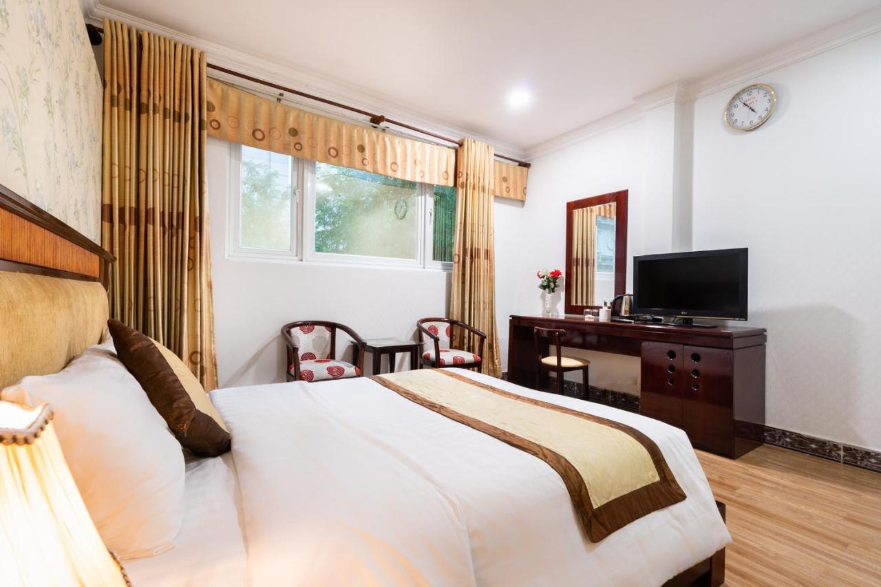 Cosmo Central Hotel Ho Chi Minh 外观 照片