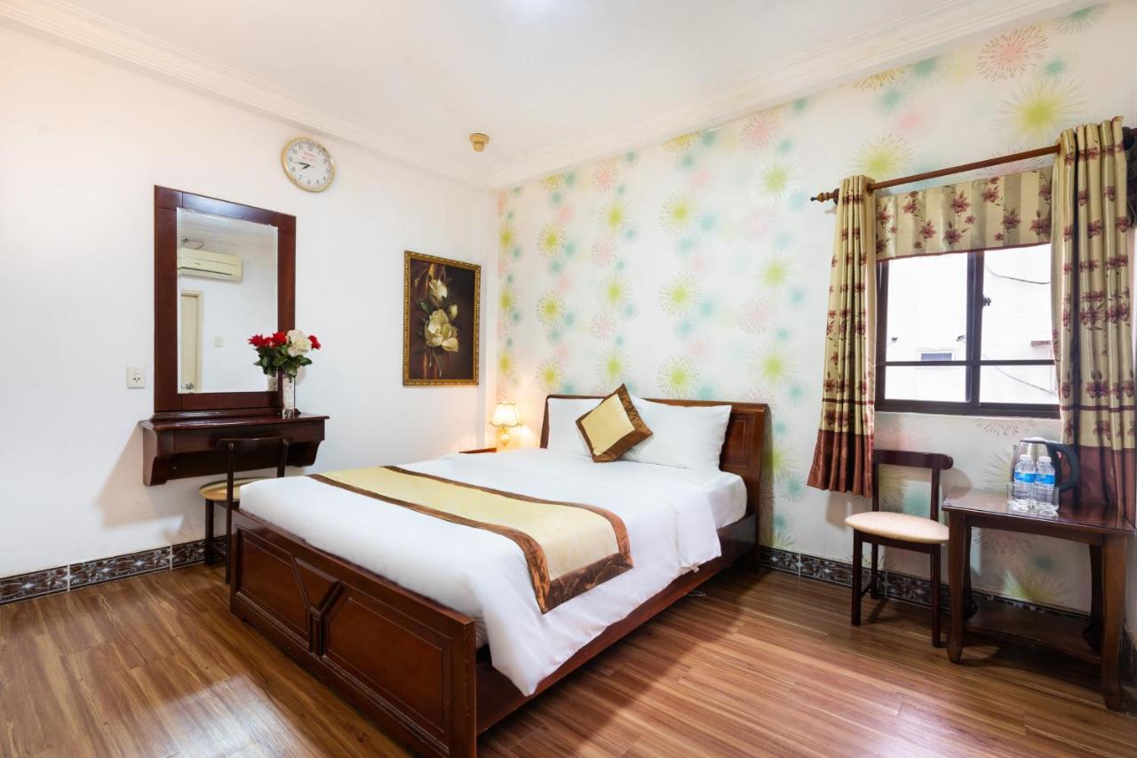 Cosmo Central Hotel Ho Chi Minh 外观 照片