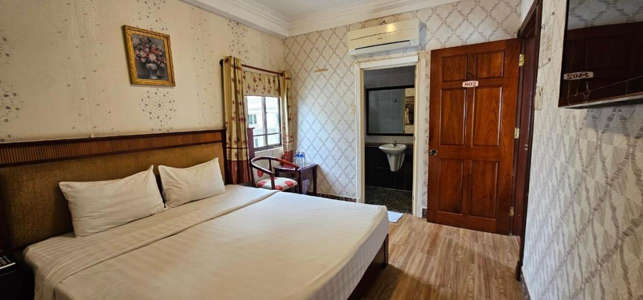 Cosmo Central Hotel Ho Chi Minh 外观 照片